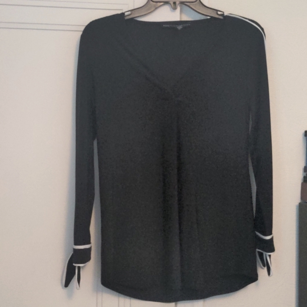 White House Black Market top